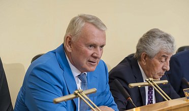 Заседание Законодательного Собрания Оренбургской области